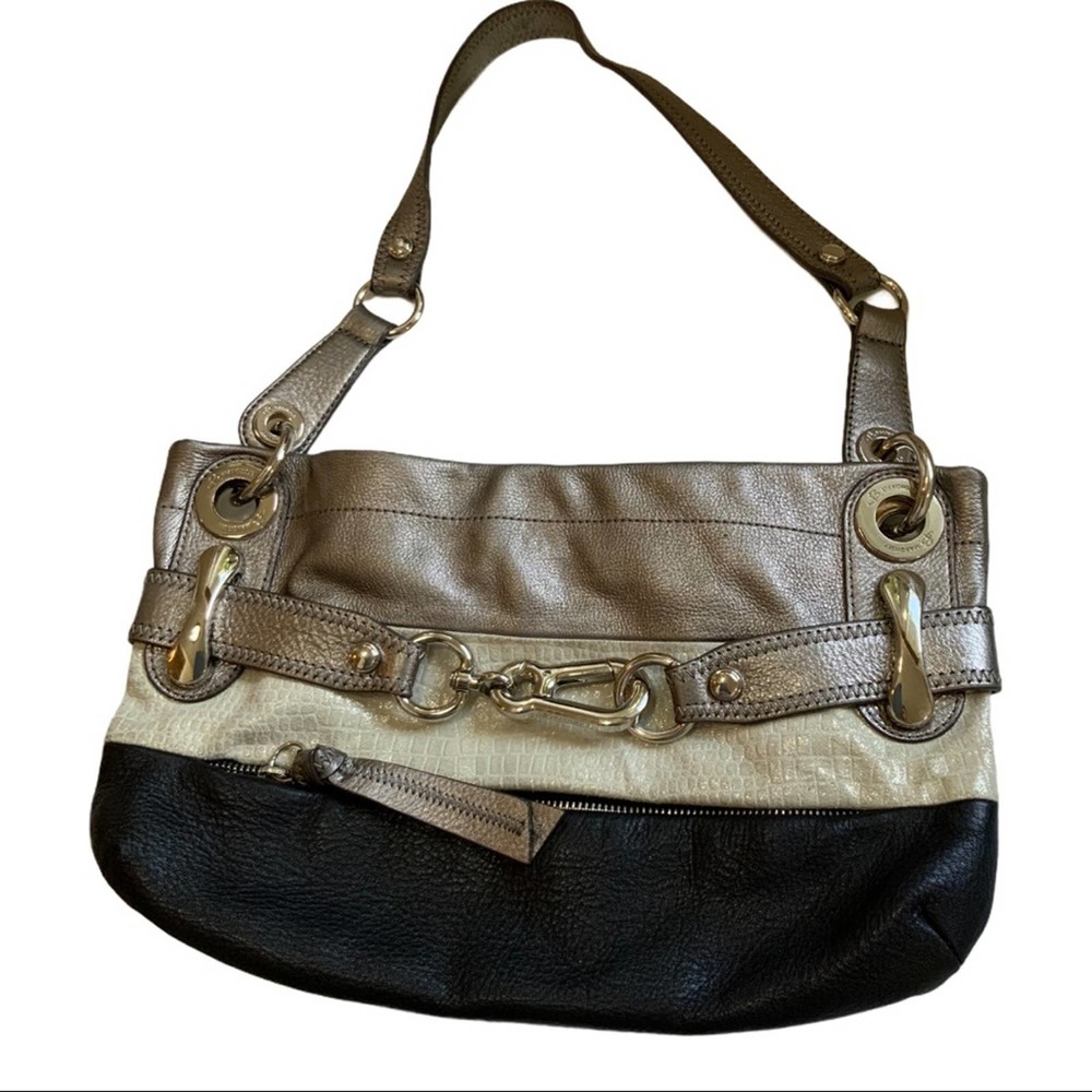 EUC B. Makowsky Leather Silver/Grey Handbag